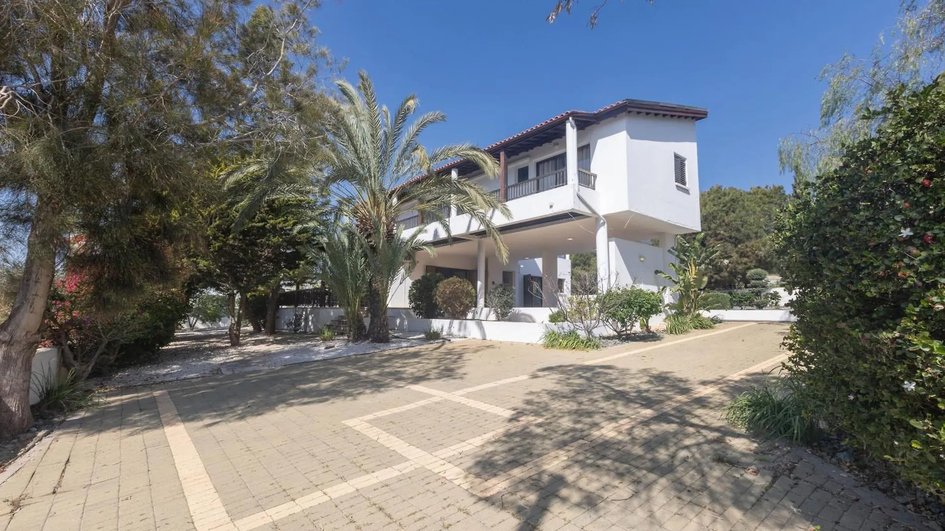 Rosie Villa Agia Napa Zypern