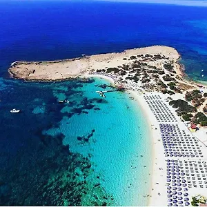4* Hotel Dome Marina &
